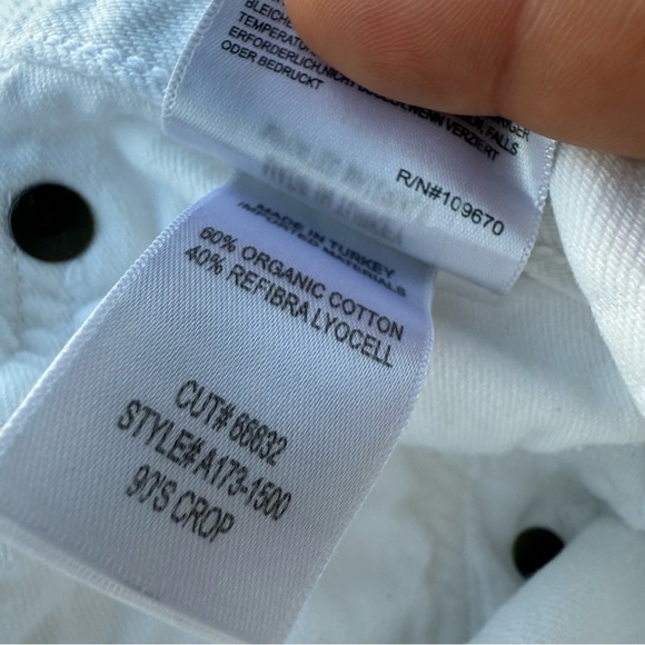 AGOLDE  Size 26 90's Crop Jeans in Element White - Picture 8 of 8